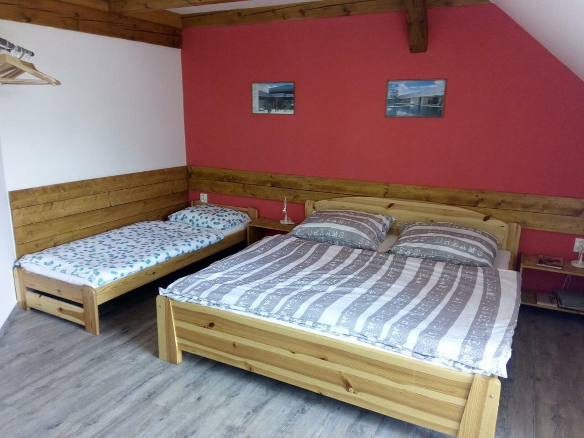 Family House 94 Διαμέρισμα Prosecne Εξωτερικό φωτογραφία